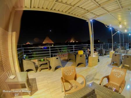 Horus Guest House Pyramids View10