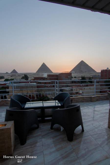 Horus Guest House Pyramids View12