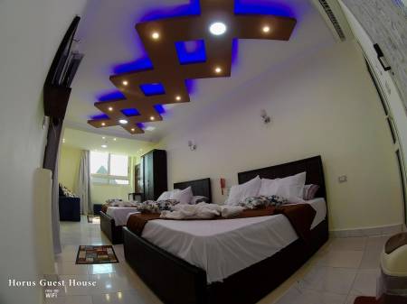 Horus Guest House Pyramids View18